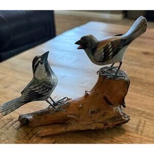 Faux Carved Wood Look Birds Burl Wood Figurine Decor